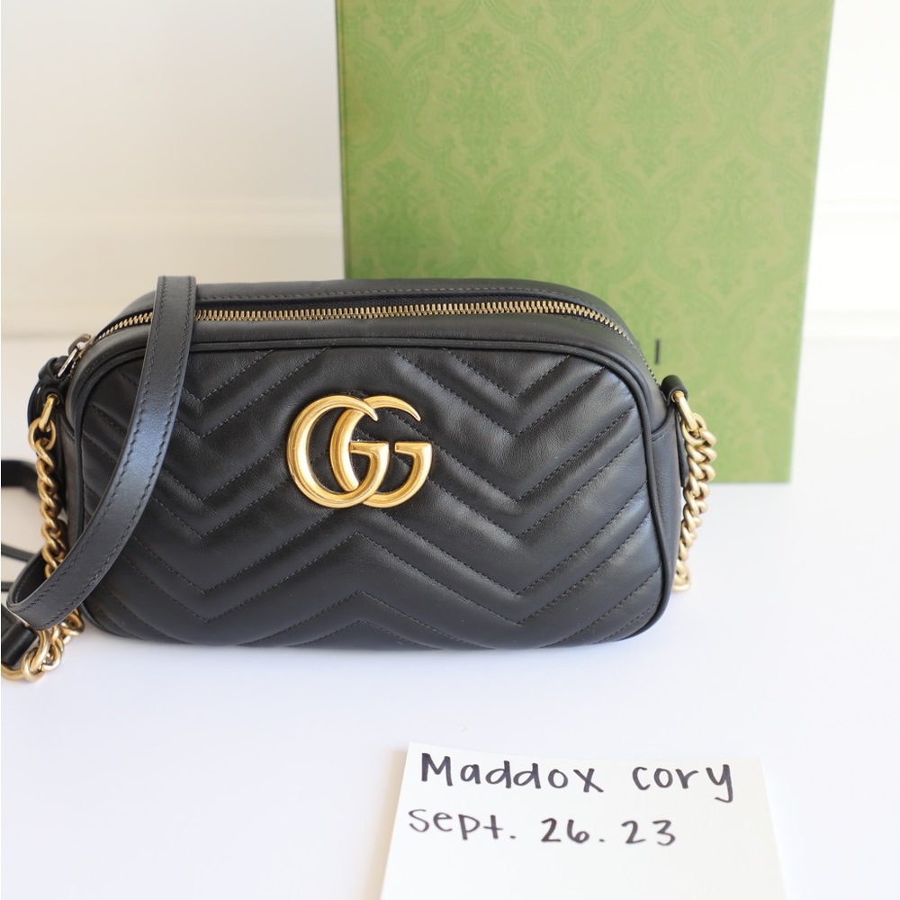 GG MARMONT SMALL SHOULDER BAG BLACK LEATHER